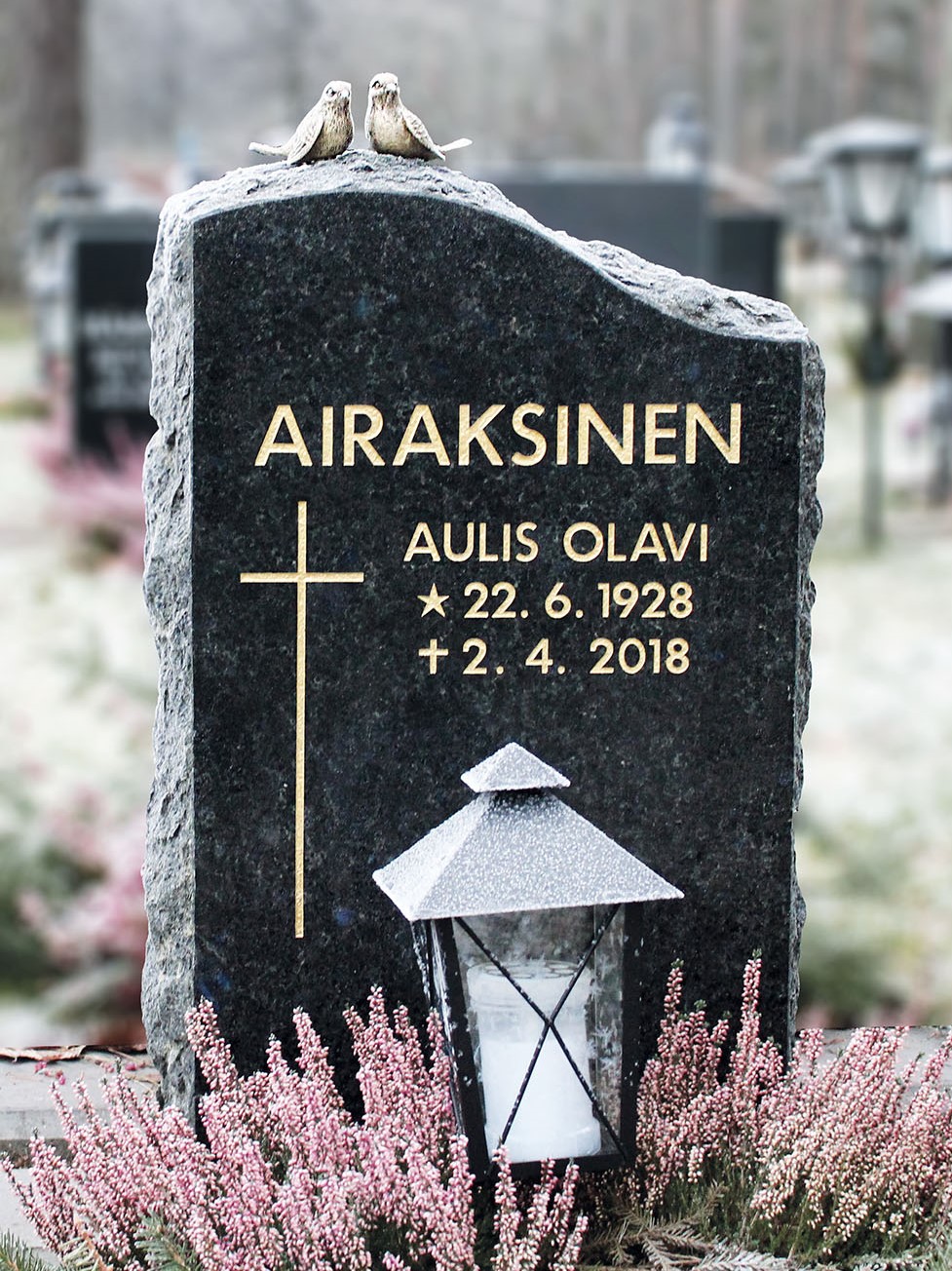 Uurnakivi, malli U48